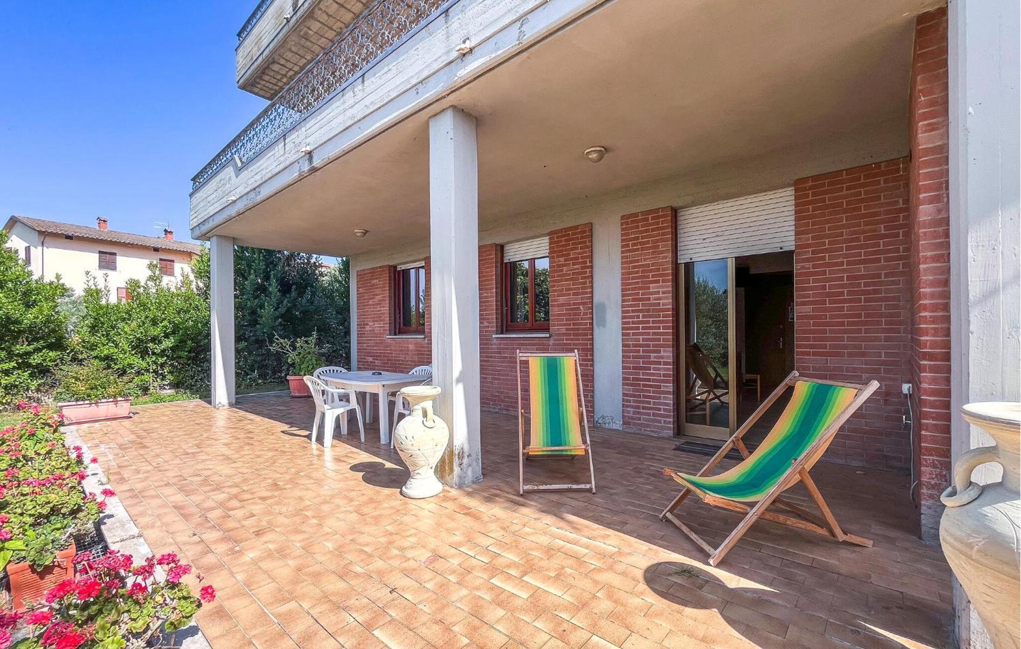 Lovely Apartment In Tuoro Sul Trasimeno With Wifi Exterior photo